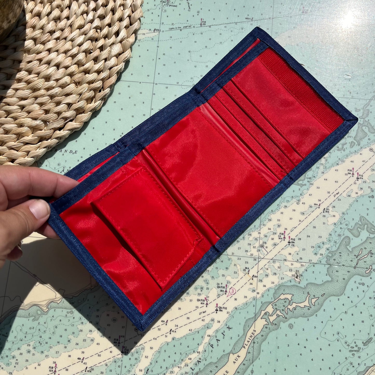 Vintage 1993 Montreal Canadiens NHL Graphic Wallet