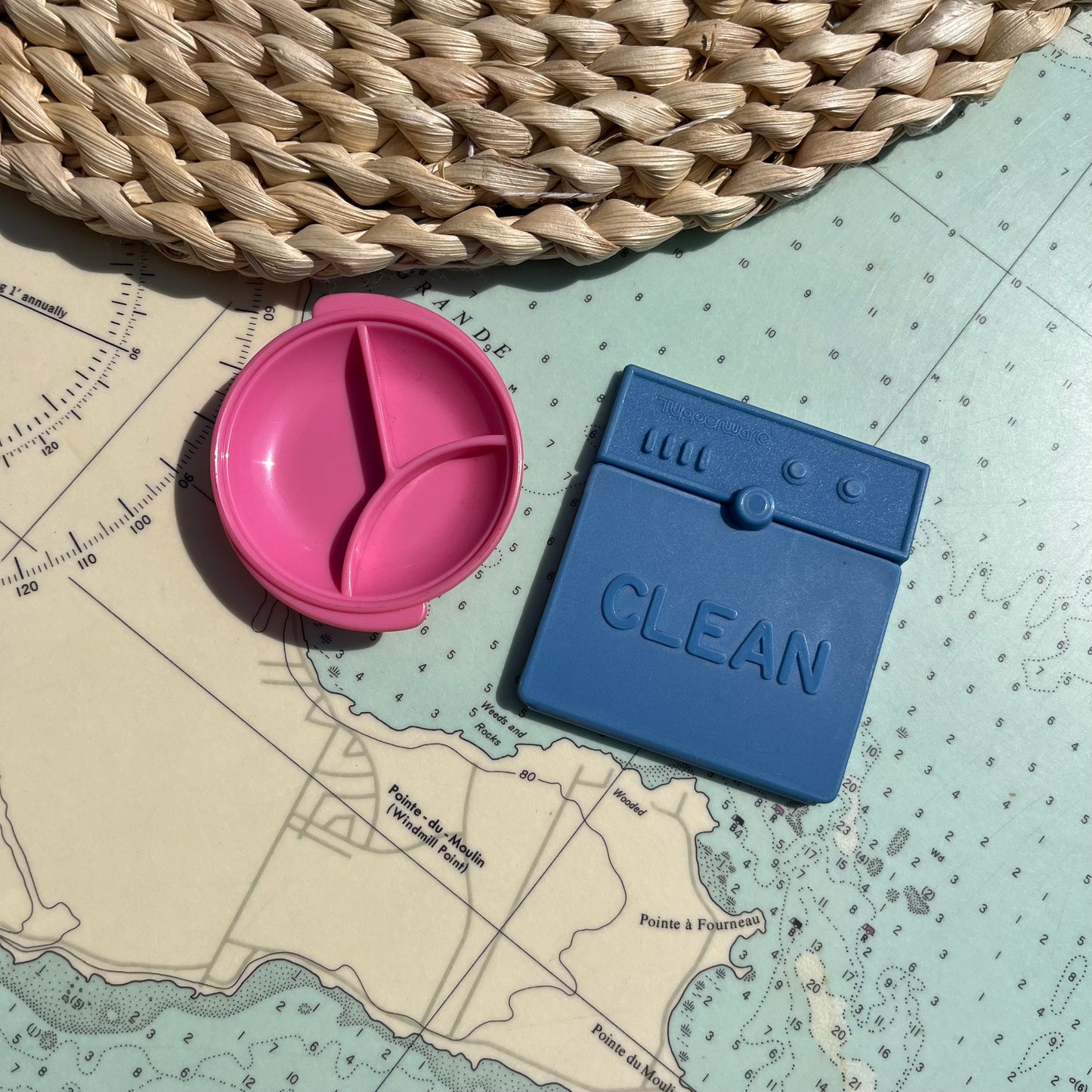 Vintage Tupperware Fridge / Dishwasher Magnets