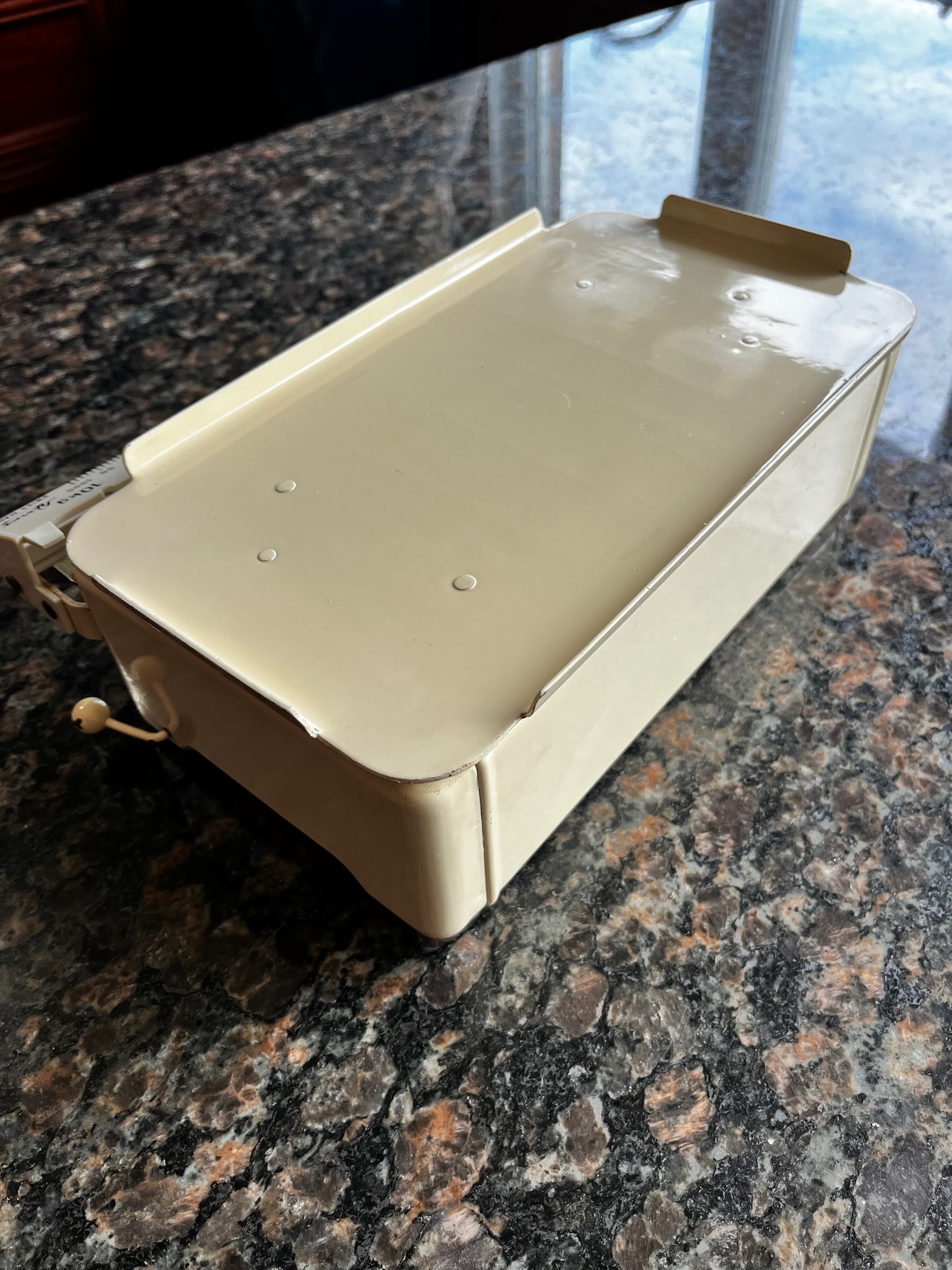 Vintage 50s Lyssex Swiss Made Metal Mail Scale 10kg
