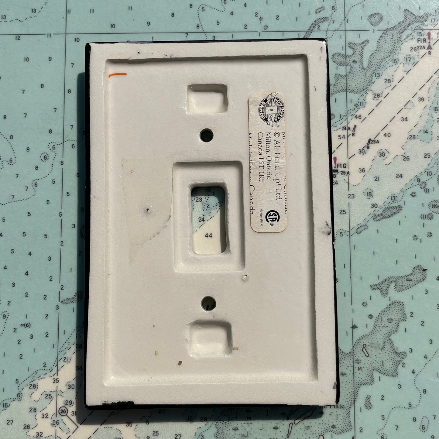 Vintage 90s Ceramic Tropical Fish Switchplate
