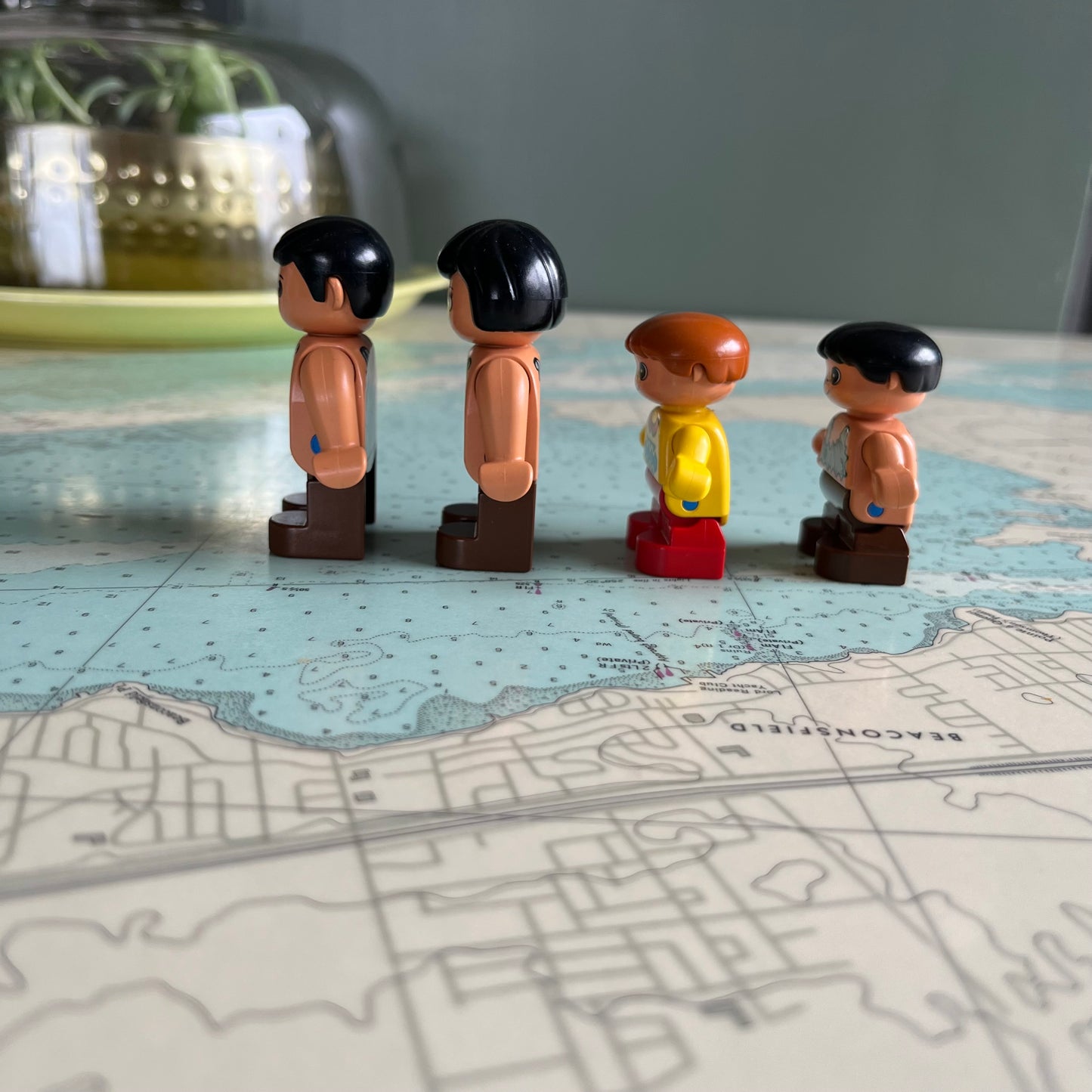 Vintage Lego Duplo Caveman People  / Family Figurines (4)