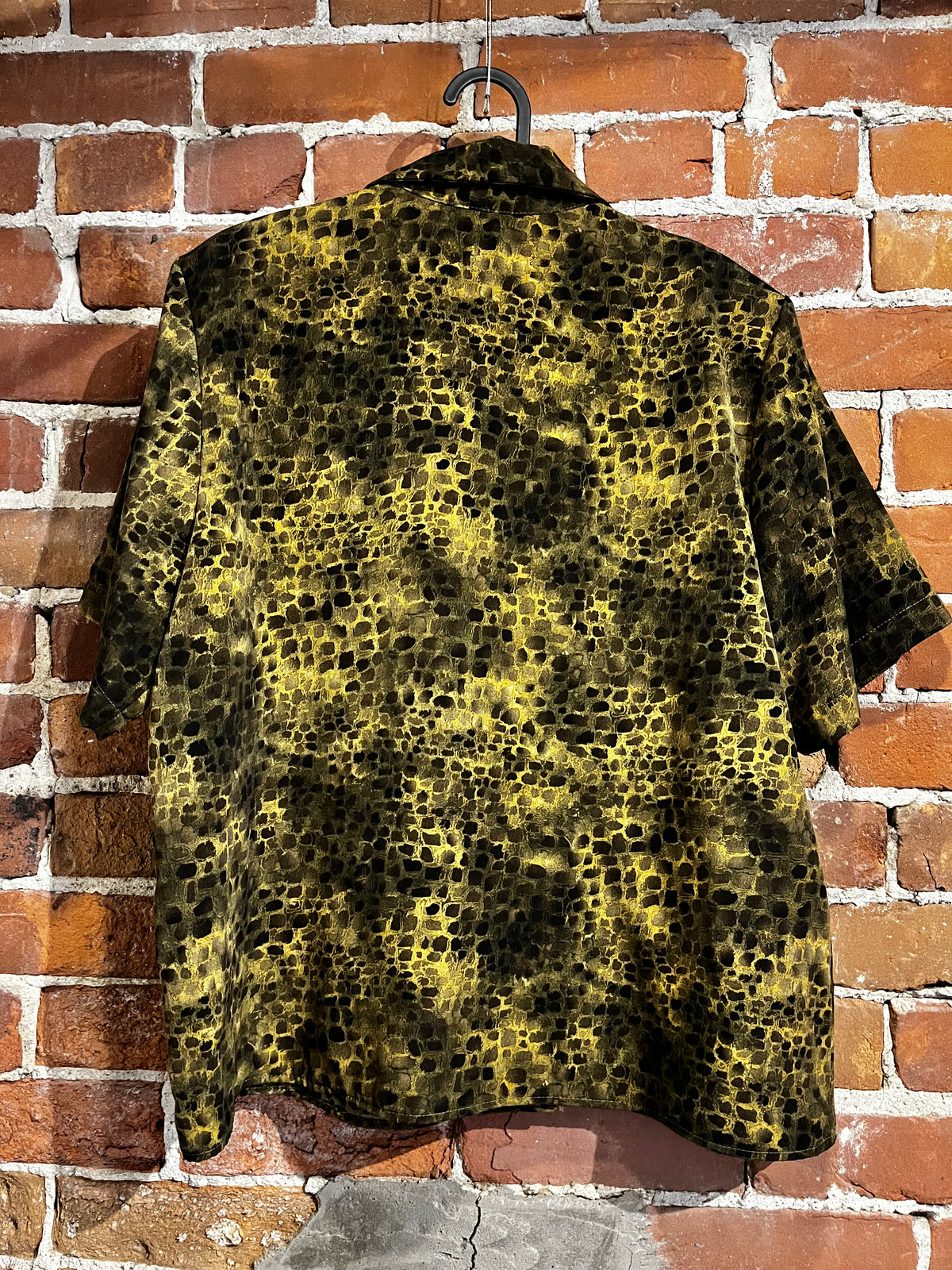 Vintage Tradition Snake Skin Button Up Blouse