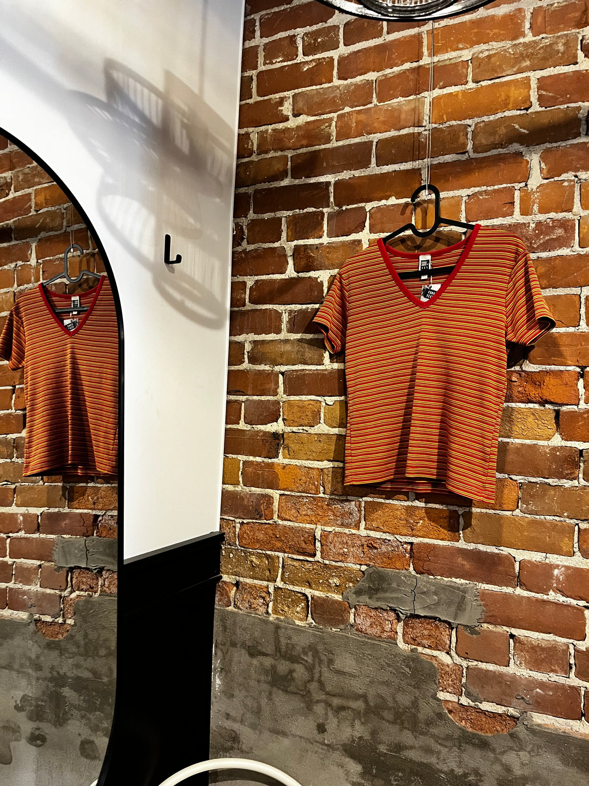 Vintage 90s Smart Set V Neck Stripe Orange Baby Tee Shirt