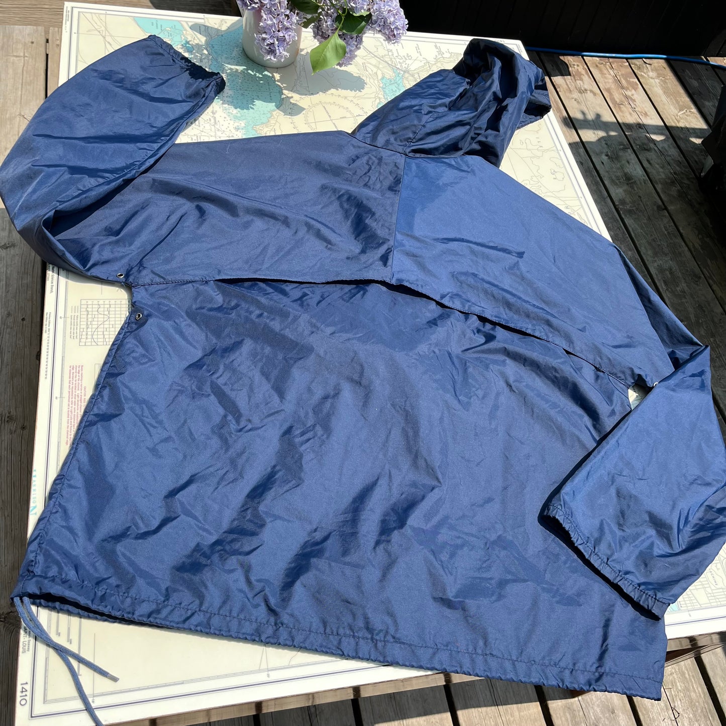 Vintage 70s/80s Navy Zellers Packable Rain Jacket