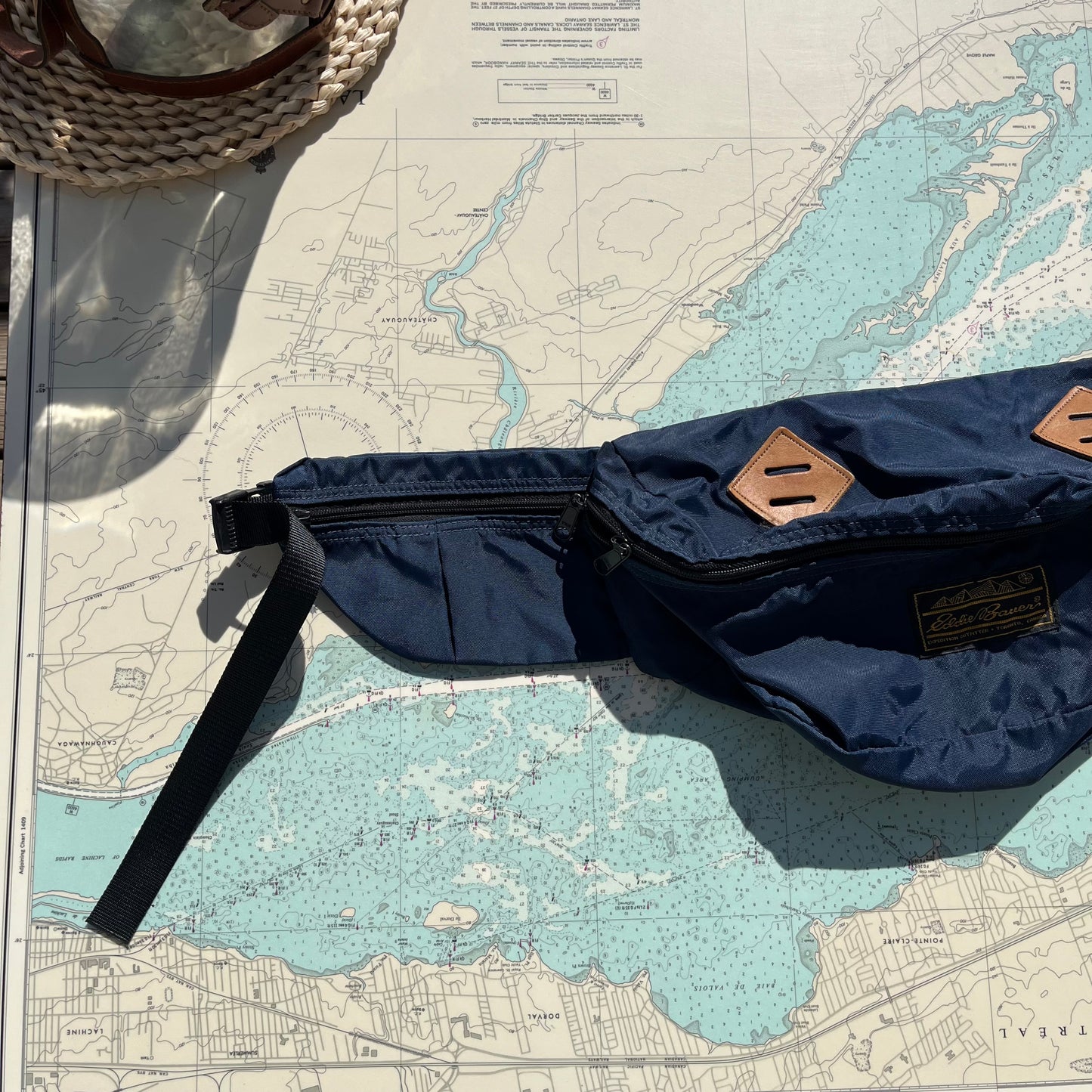 Vintage Eddie Bauer Expedition Belt Bag / Fanny Pack / Bum Bag