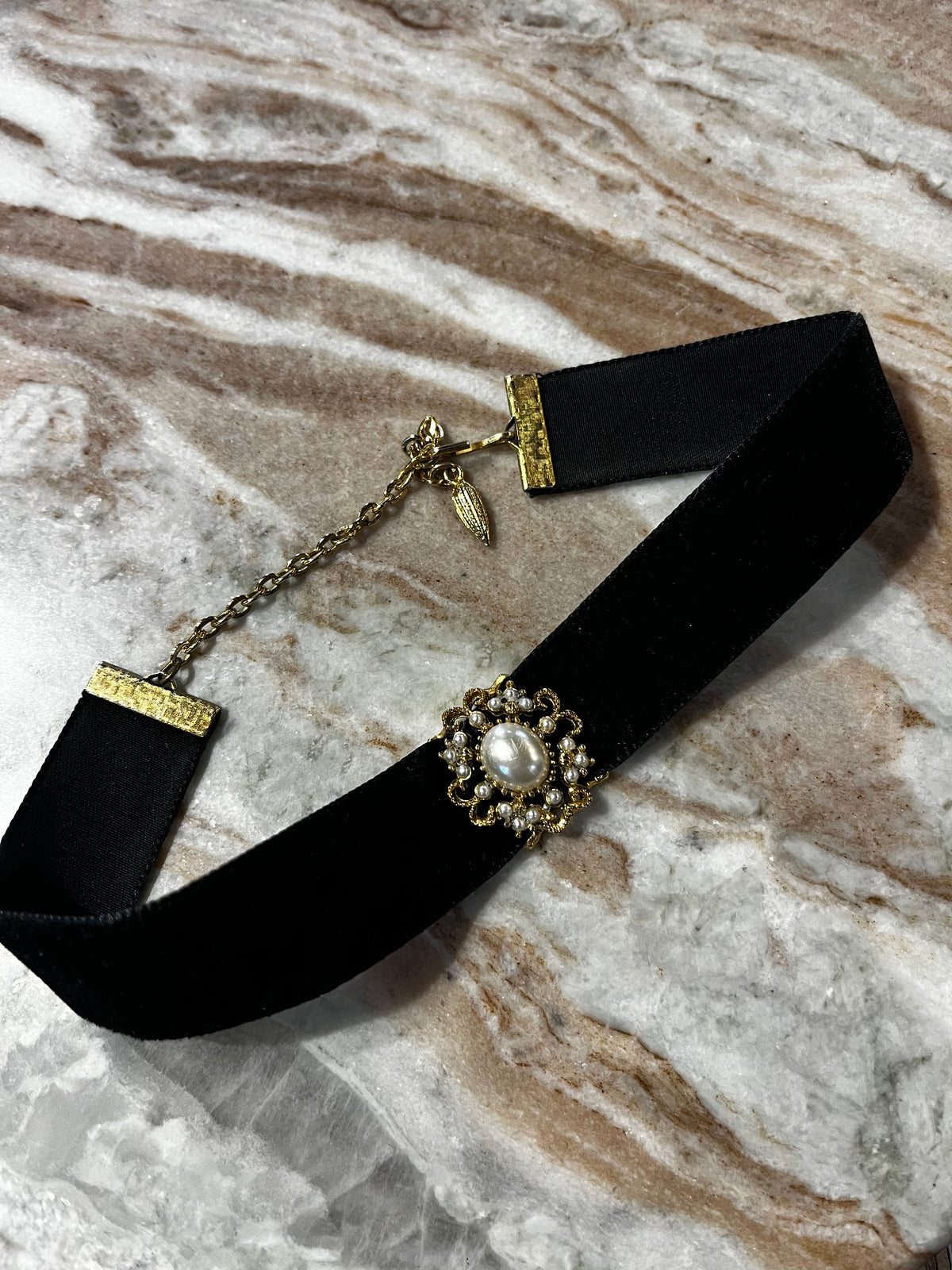 Vintage Velvet and Pearl Cabochon Choker Necklace