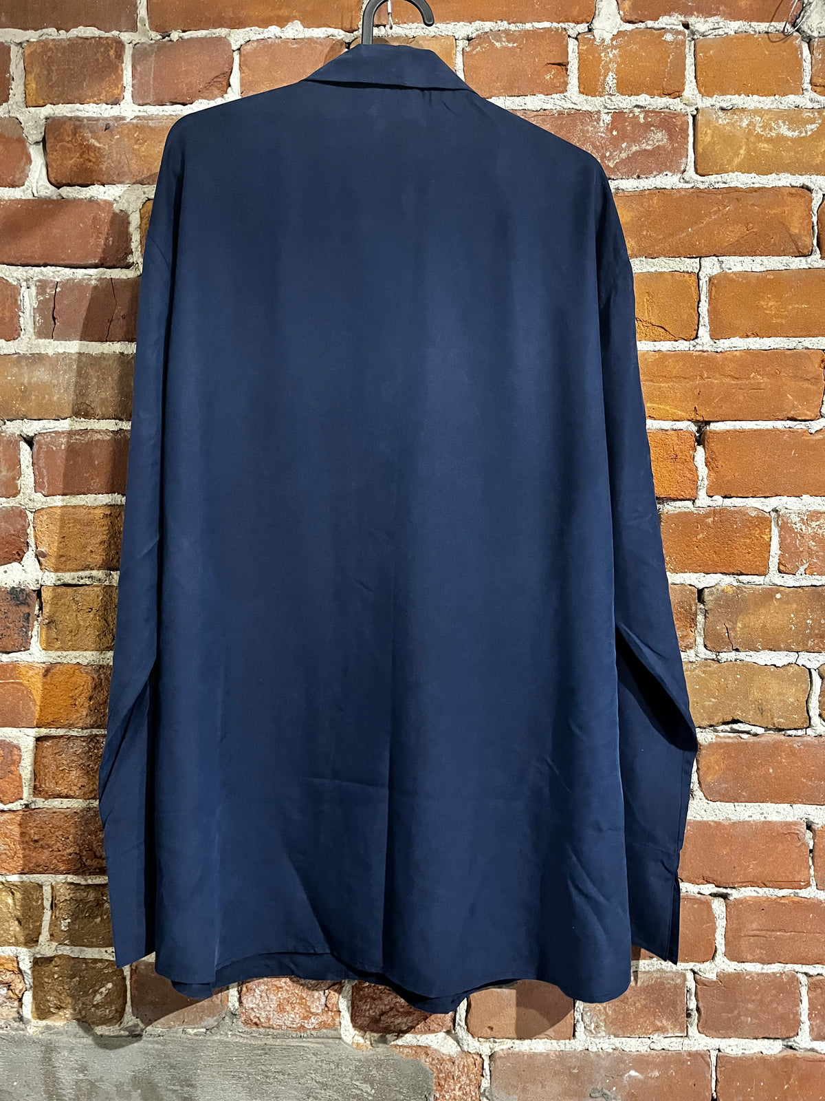 Vintage Paul Harris Design Navy Blue Silk Button Up Blouse