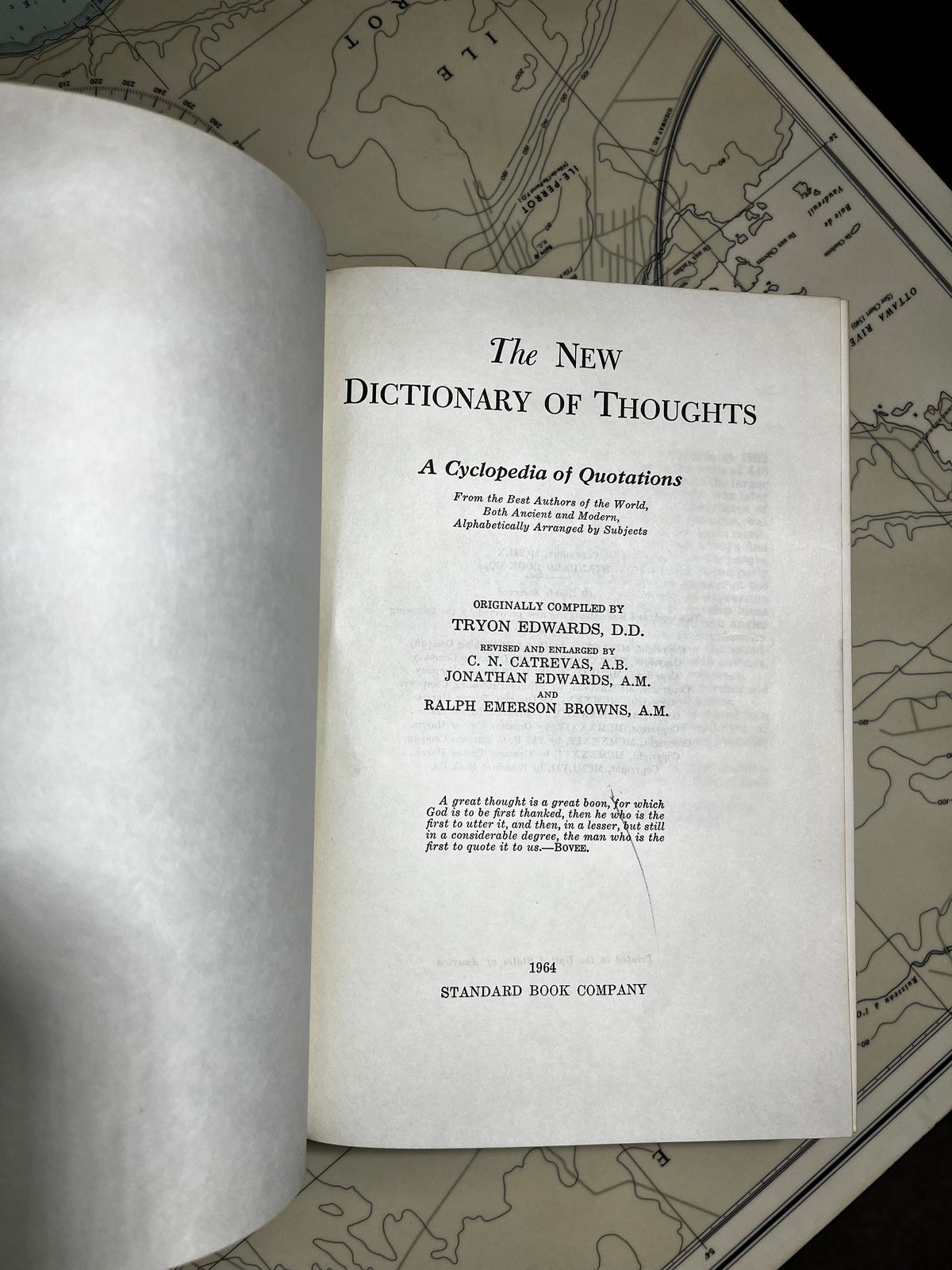 Vintage 1964 The New Dictionary of Thoughts Hardback Book
