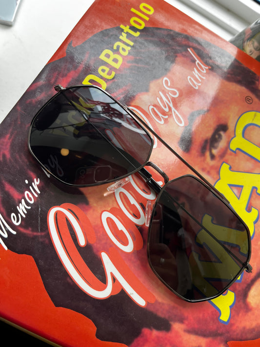 Square Black Aviator Thin Rimmed Sunglasses