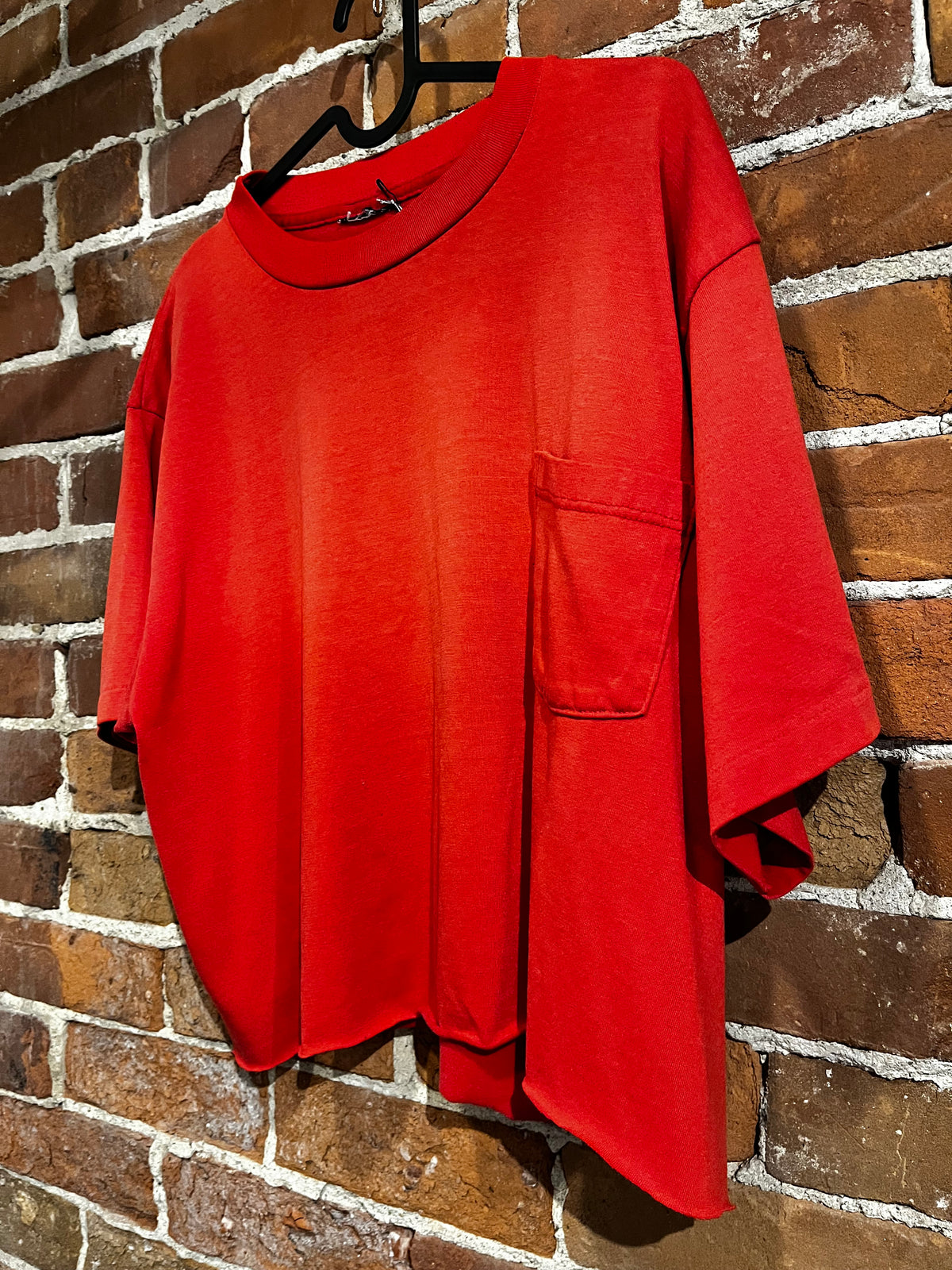 Vintage Plain Red Cropped Single Stitch Tee with Pocket