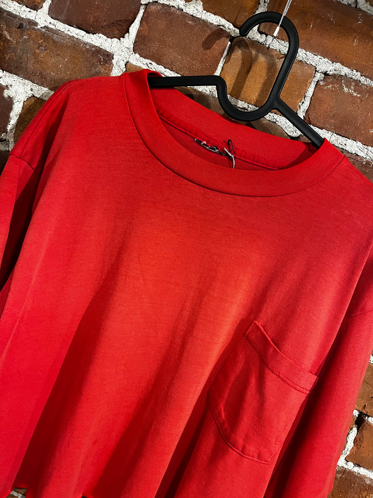 Vintage Plain Red Cropped Single Stitch Tee with Pocket