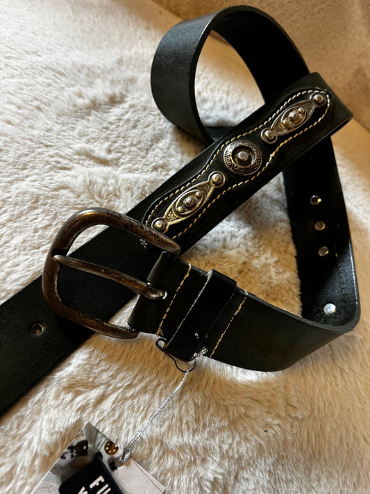 Vintage Western Embellished Detail Green Leather Belt