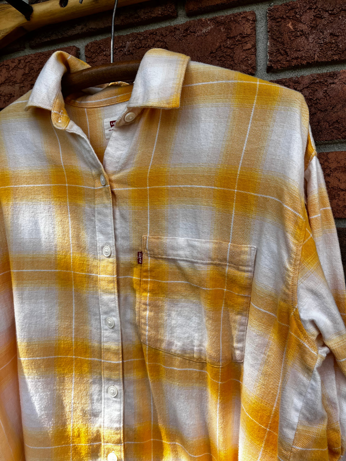Levi's Sunshine Yellow Button Up Flannel Long Sleeve Shirt