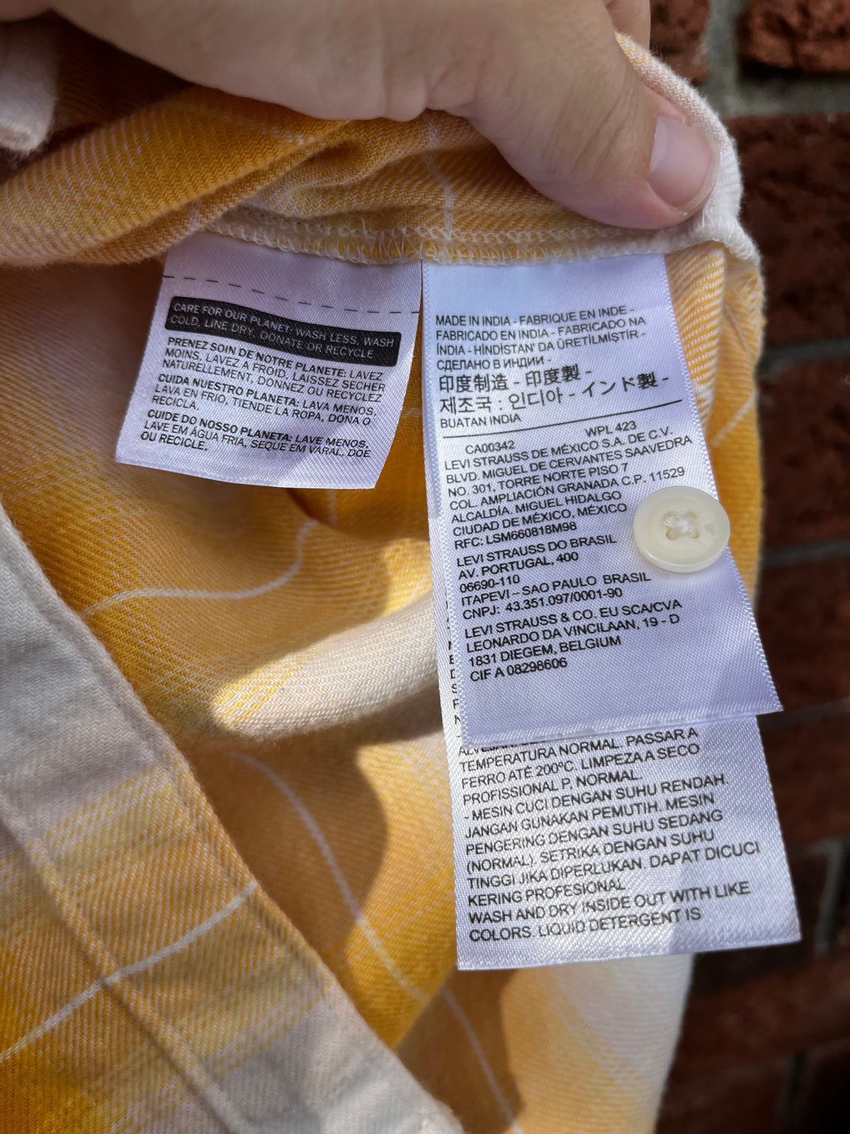 Levi's Sunshine Yellow Button Up Flannel Long Sleeve Shirt