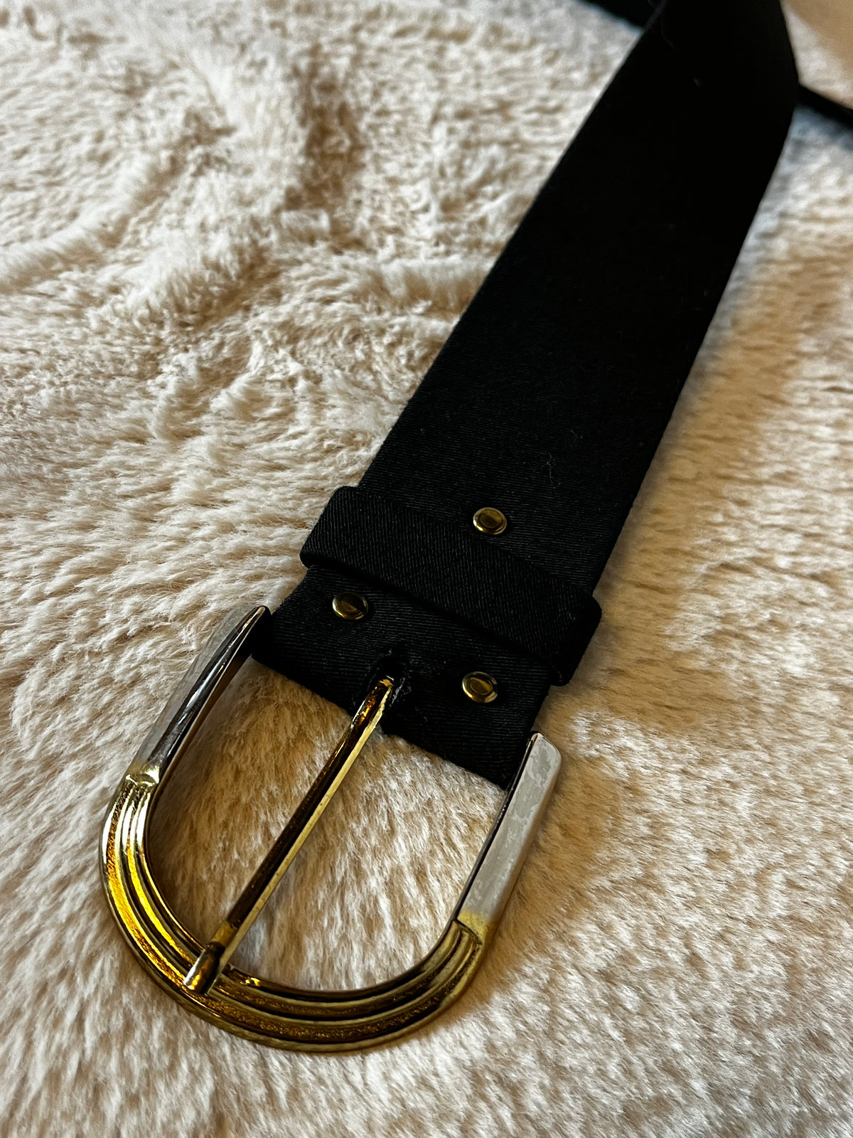 Vintage Plain Black Belt with Simple Gold Buckle