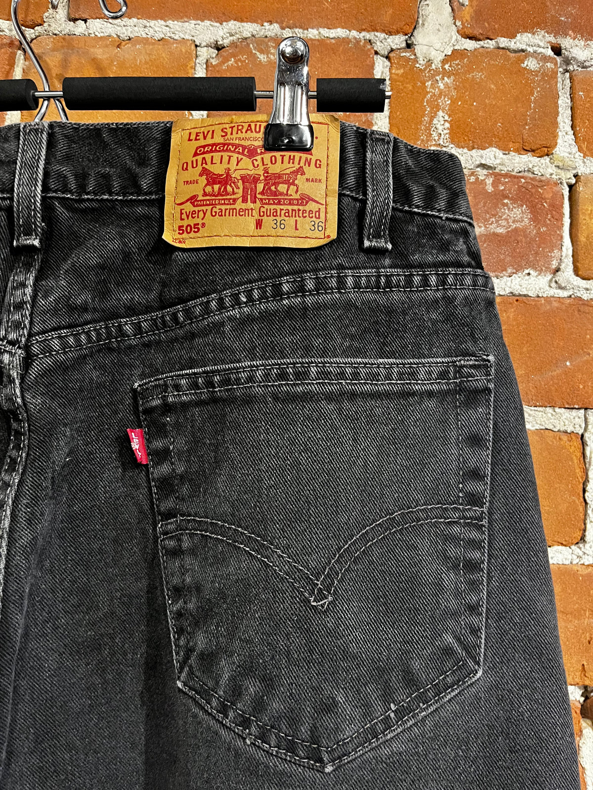 Vintage Levi's 505 Black Straight Leg 36