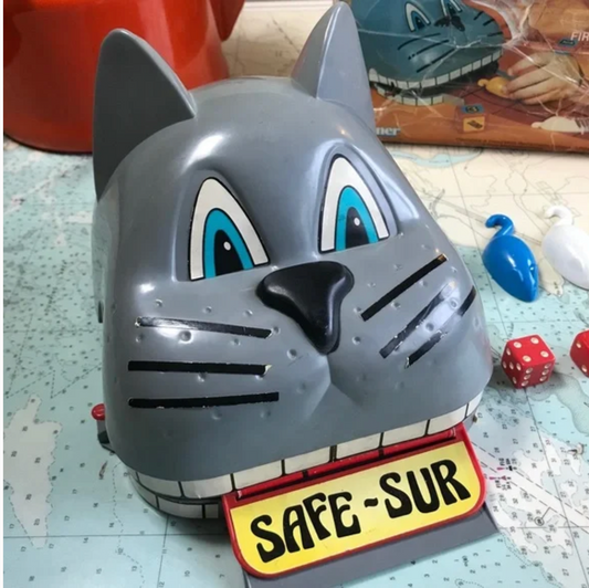 Vintage 1979 Snap Cat Game by Kenner
