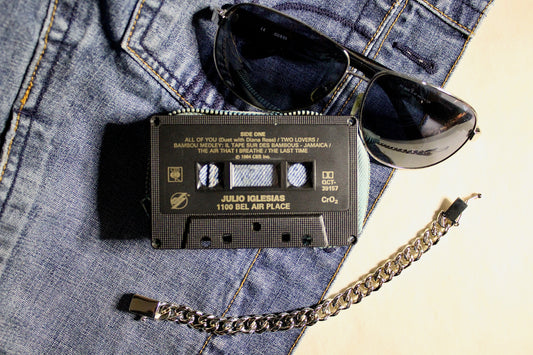Cassette Wallet - Julio Iglesias