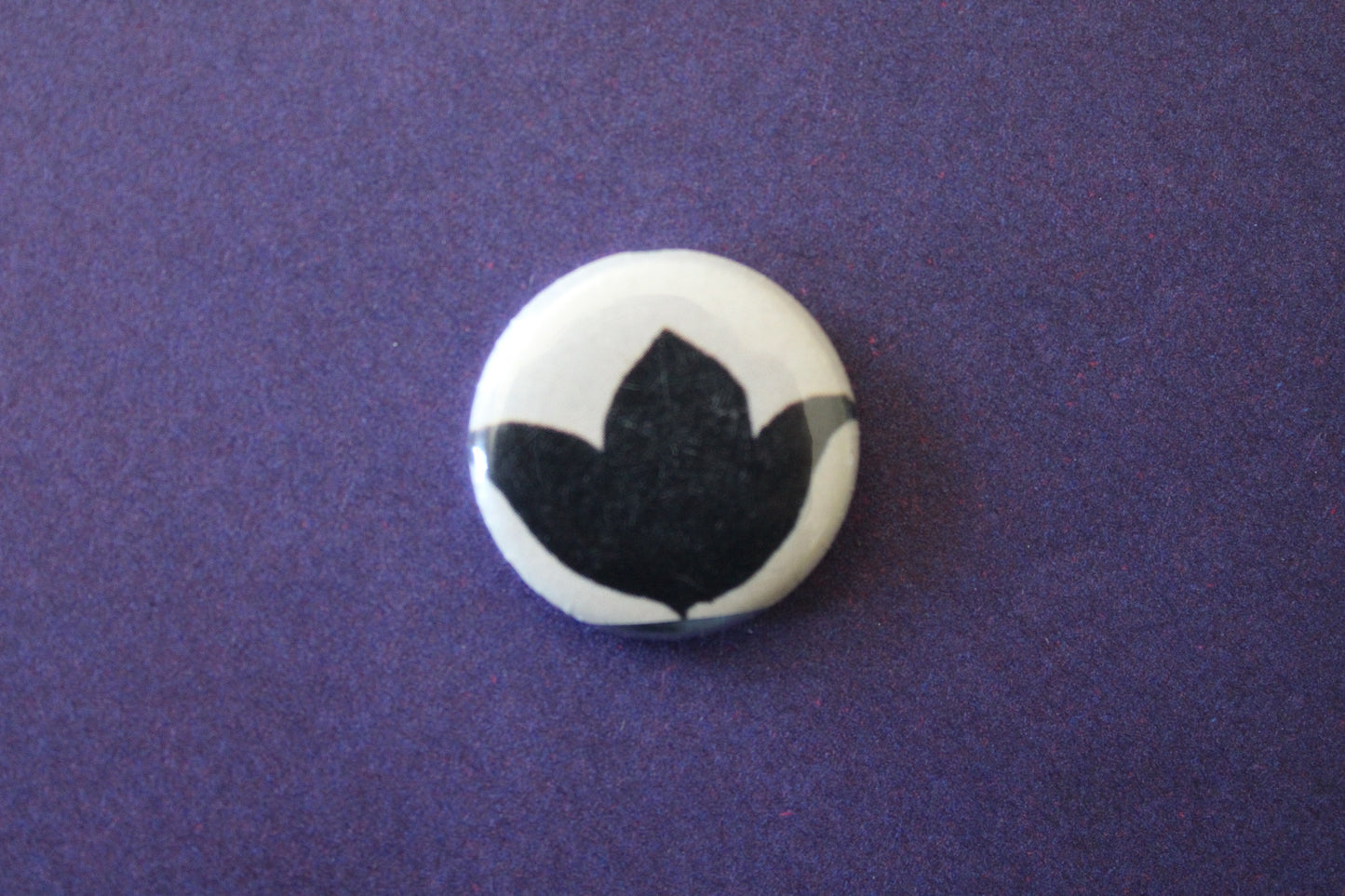Button - Black Tulip