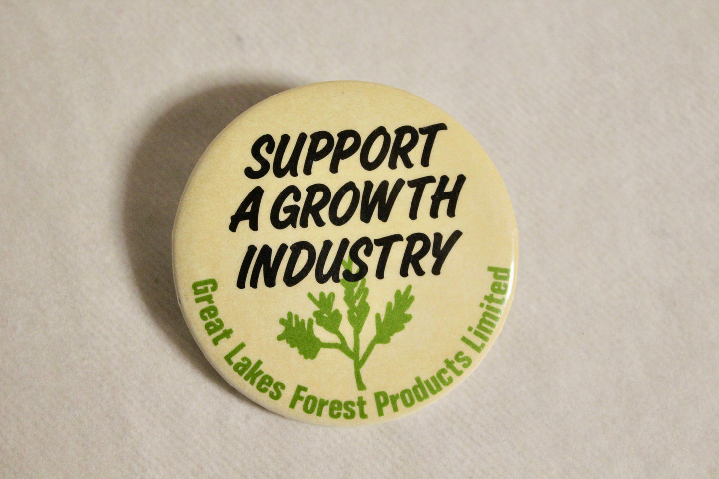 Retro Button - Growth industry