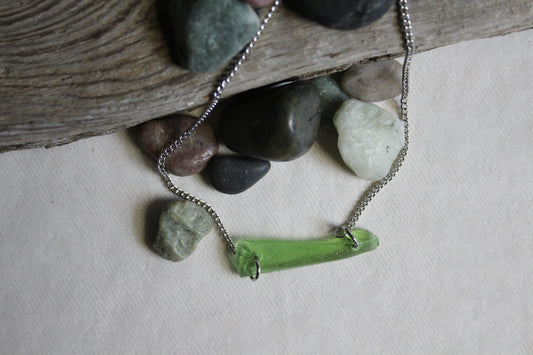 Beach Glass Necklace - Grassblade