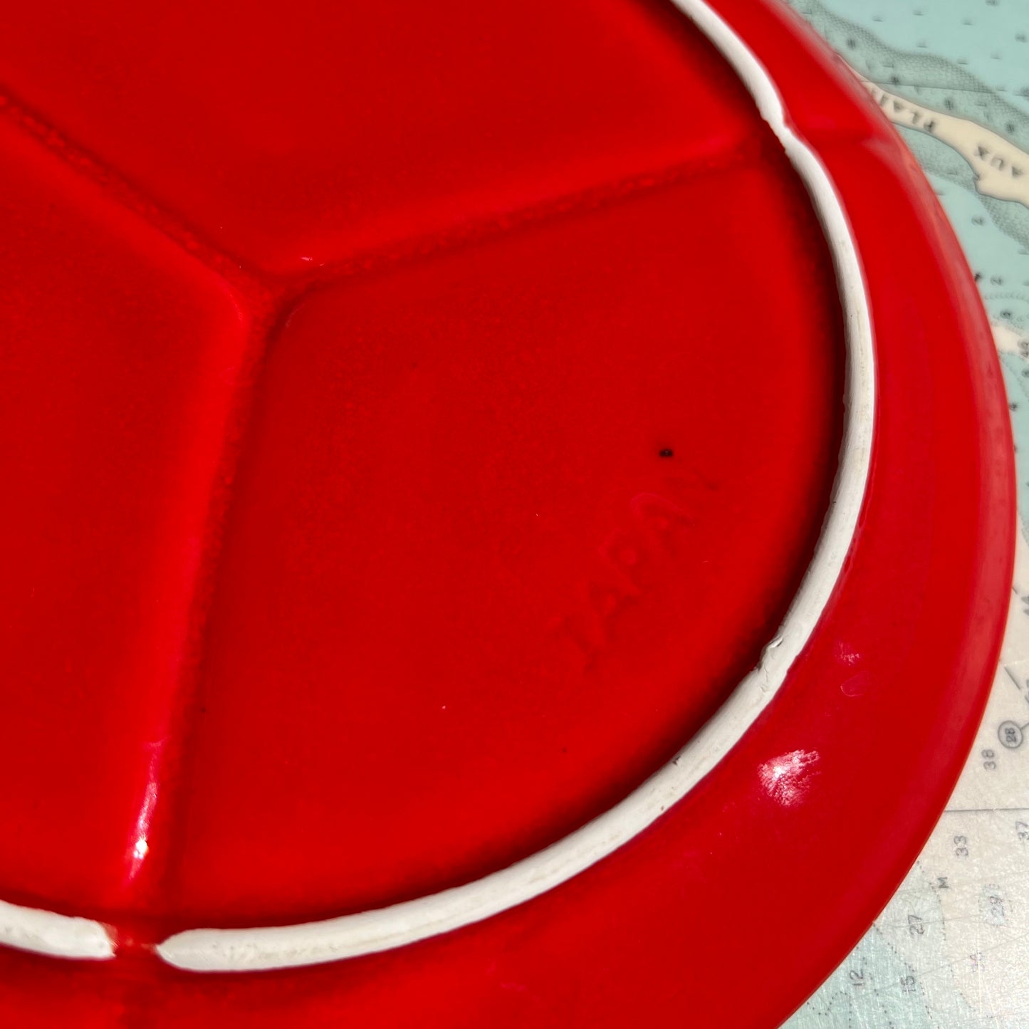 Retro Red Ceramic Peace Plate